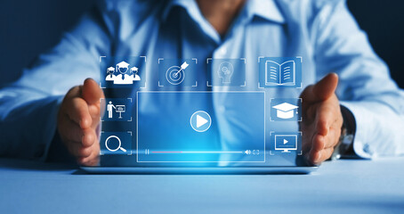 雪铁龙升项房车价位(雪铁龙四驱升顶房车国产了吗)